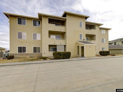 2661 E 15th St UNIT 201