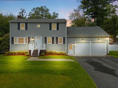 13 Lydon Ln