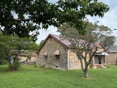 407 S College Avenue