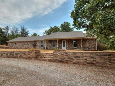 1025 E Triplett Rd