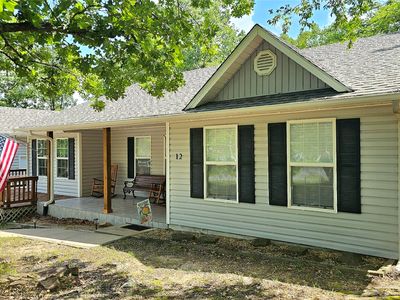 12 Granite Cir