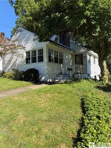 18 Risley St
