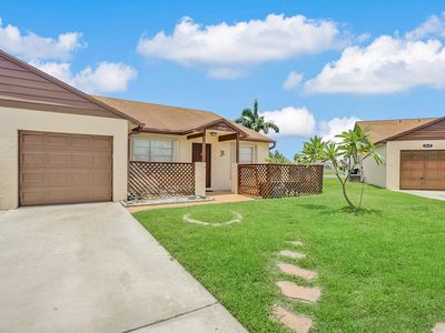 8543 Lake Point Court