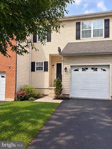 155 Stone Hill Dr
