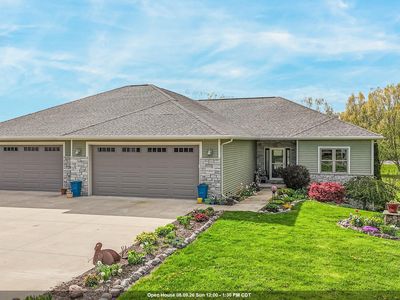 N2887 Evergreen Ln
