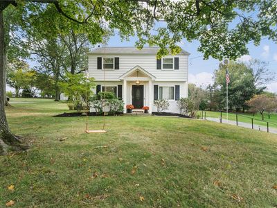1553 Crestview Dr