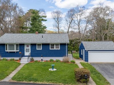 55 E Briggs Rd
