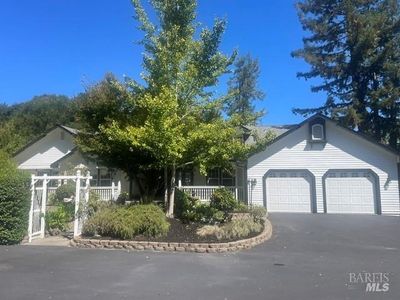 822 Robinson Road