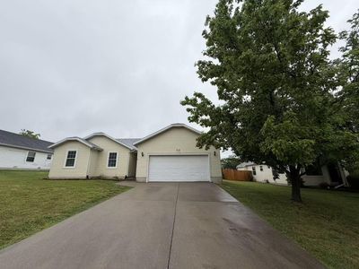 715 S Eastridge