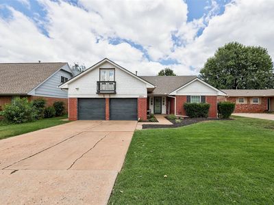 1904 Michael Dr