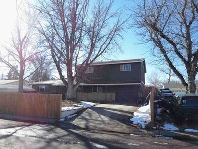 1620 Rosemont Dr