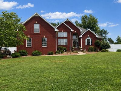 319 Cherry Ln
