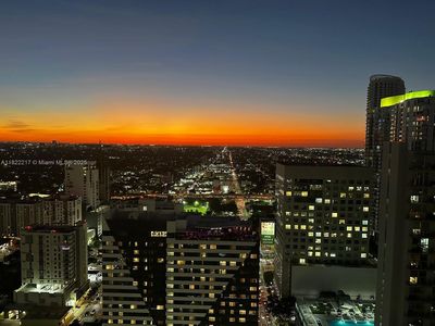 88 SW 7th St APT 3012