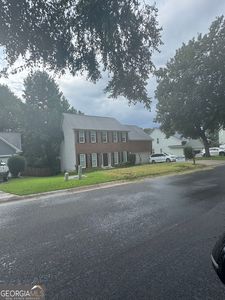 720 Paris Dr
