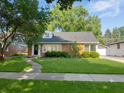 9 N Waverly Pl