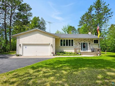 3975 Long Lake Shores Rd