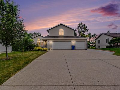 Property at 678 Apache Dr, Fremont, MI