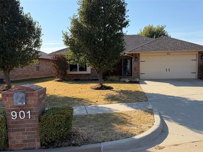 901 Redwood Creek Dr