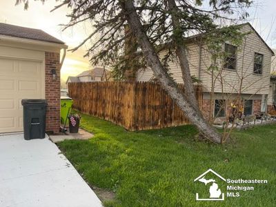 Property at 30374 Torry Ave, Flat Rock, MI
