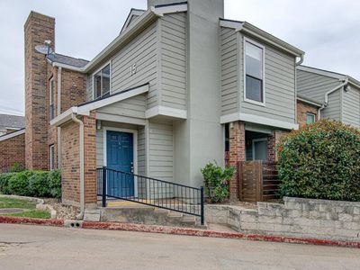 2018 W Rundberg Ln APT 15C