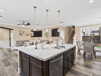 3279 La Rochelle Way