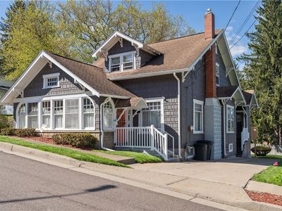 37 W Vanscoter St