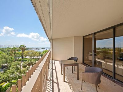 2901 S Bayshore Dr APT 6A