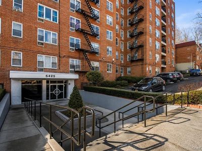 5425 Valles Ave APT 3F