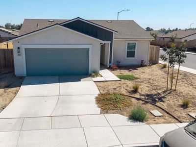 8315 Akero Ave