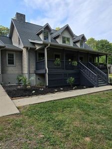 2180 Davis Rd
