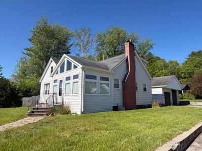 15 Hermanson Street