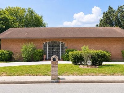 8 Summit Ct
