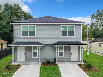 1231/ 1235 PANGOLA Drive