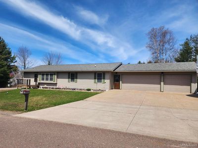 611 Oak Lawn Dr