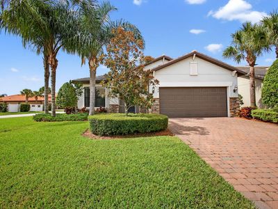 194 SE Courances Drive