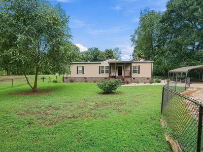 Property at 140 Woolbright Cir, Townville, SC