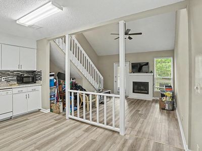 7216 Lago Vista Ct