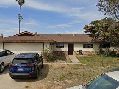 881 E Foster Rd