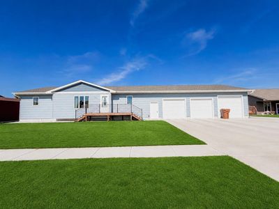2455 Prairie Eagle Cir W