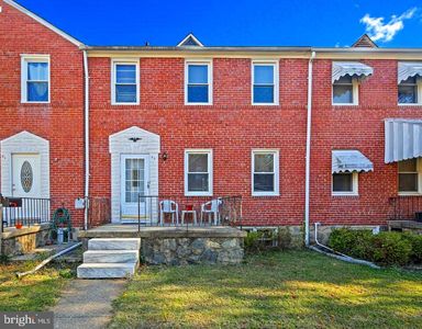 49 Briarwood Rd