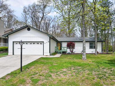 110 Britton Ln