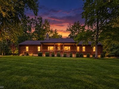 1058 Hoffman Rd