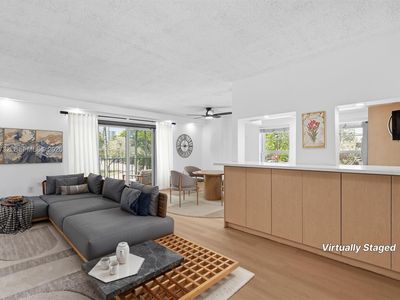 Property at 110 Salamanca Ave APT 202, Coral Gables, FL