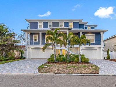 7899 Causeway Blvd N