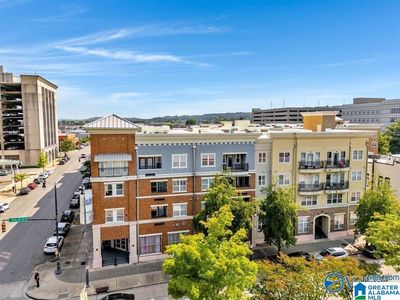 401 20th St Unit 302
