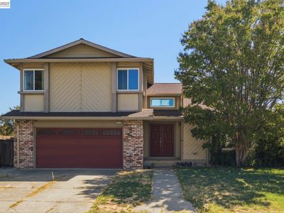 838 Spindrift Pl