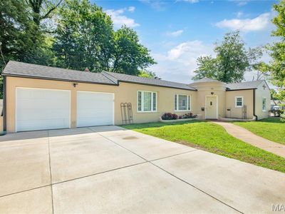 102 Mesa Dr