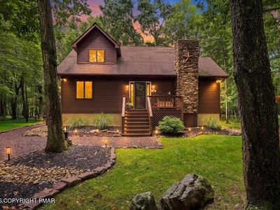 89 Byron Ln