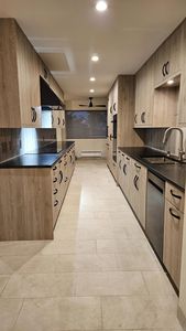 375 W I St