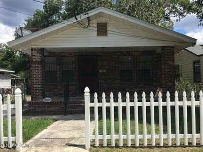 2325 W 16TH Street